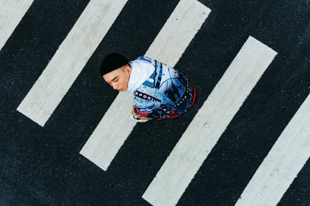 卫衣和|要做球场造型小霸王，你会怎么穿？