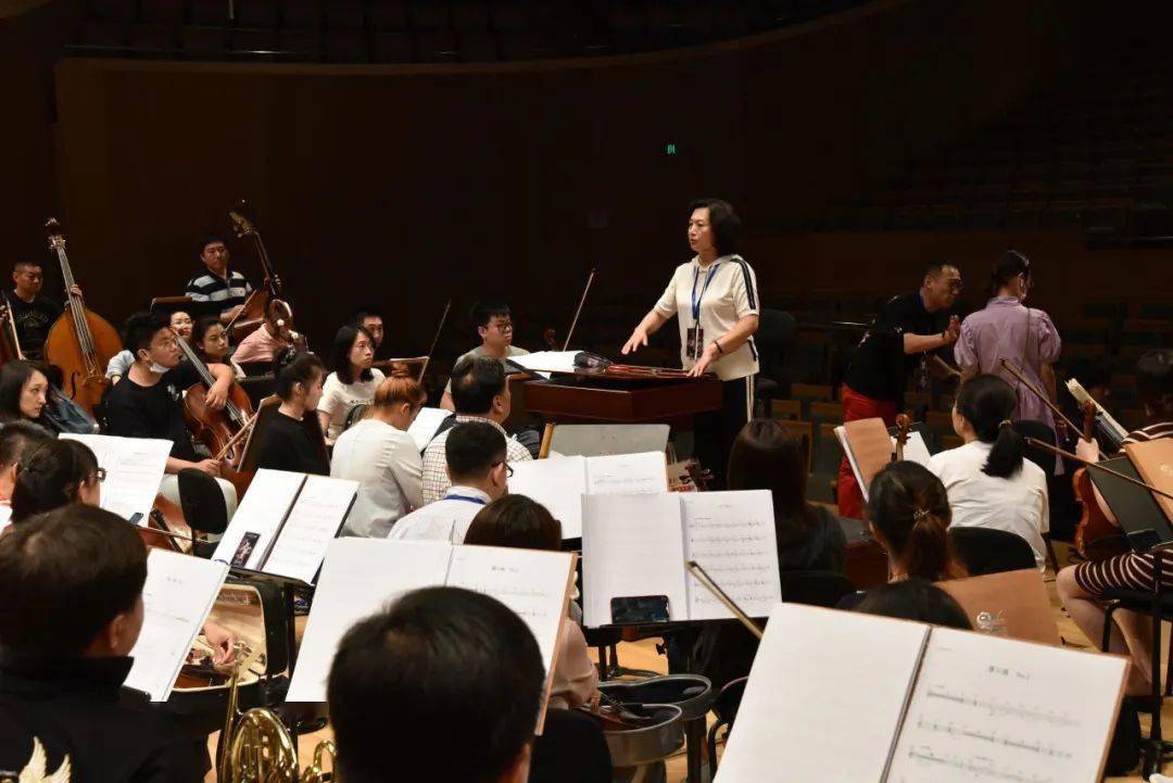 交响曲演奏完整版 9feeba3c01af4d5db6872a20b84e2450.jpeg