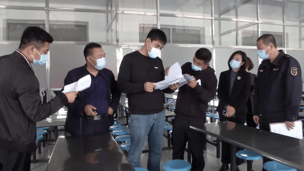 巴彦县委副书记汤继福检查包扶乡镇常态化疫情防控和国庆节期间安全