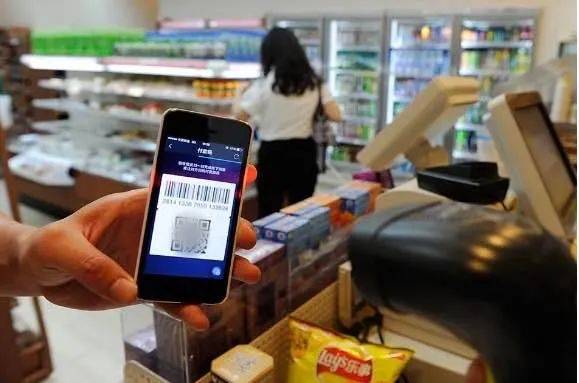 手机|你手机里有钱吗？赶紧关掉这个功能，很多人都忽略了...