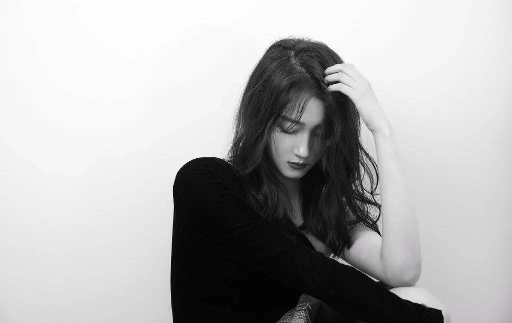 造型|入秋必选的第一款锁骨发造型