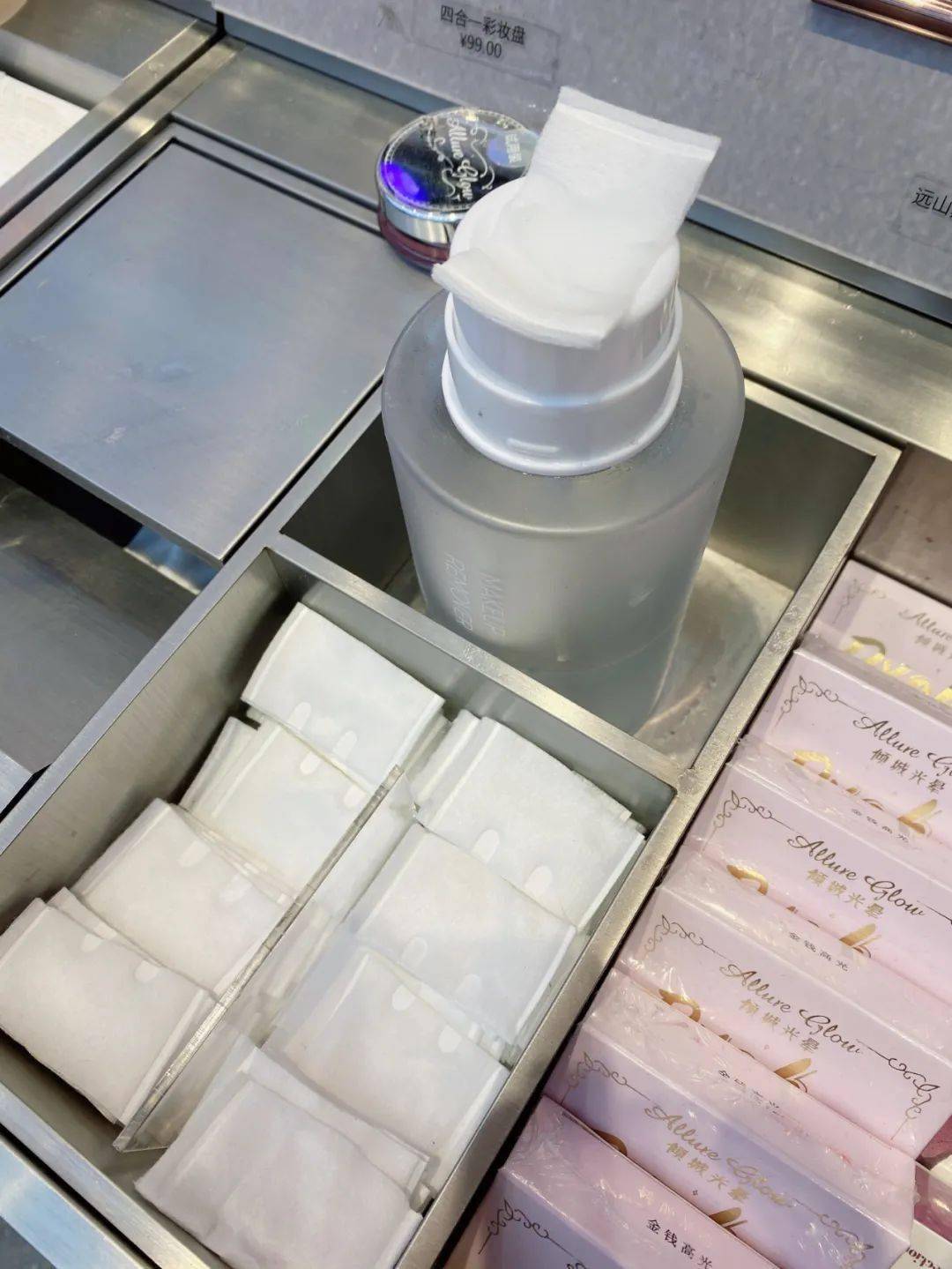 彩妆|我劝你千万不要进这家店，因为进去就忍不住花钱...