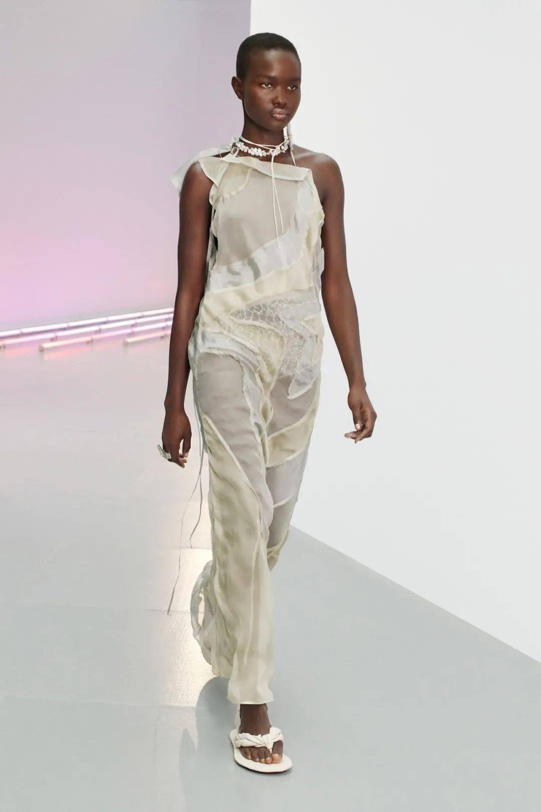 Brand|PrettyULSUM丨堵在路上的话，进来给自己找点事