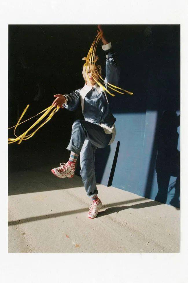 合作|赋予 ASICS 和 Chace 极强风格特质的，究竟是什么？