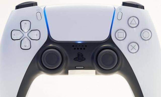 PS5手柄光点代表玩家编号触摸板光条颜色可变