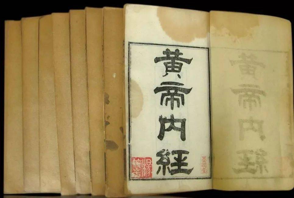 黄帝内经|38岁拿下彭于晏，6分长相却凭素颜艳压全场：懂的人知道，人家年轻的秘密都在这