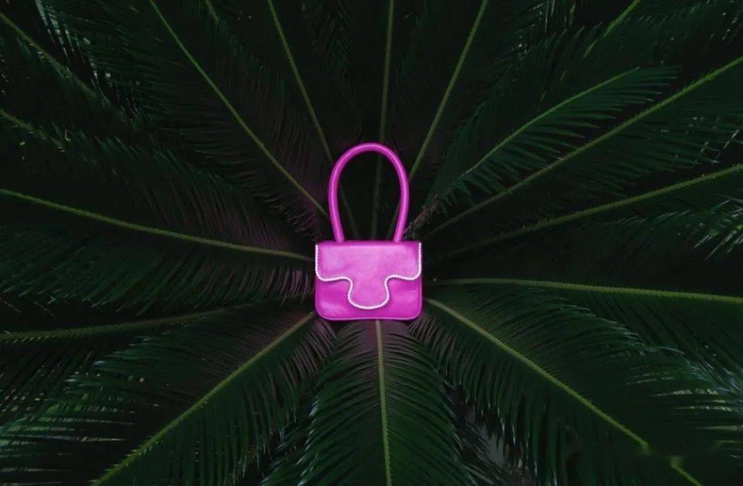 直视|钛合金眼也没法直视的小众品牌，拥有一件闪耀全场！