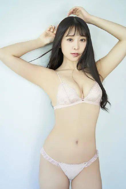 写真|超越业界的正妹模特真岛なおみ 八月节日限定扮装