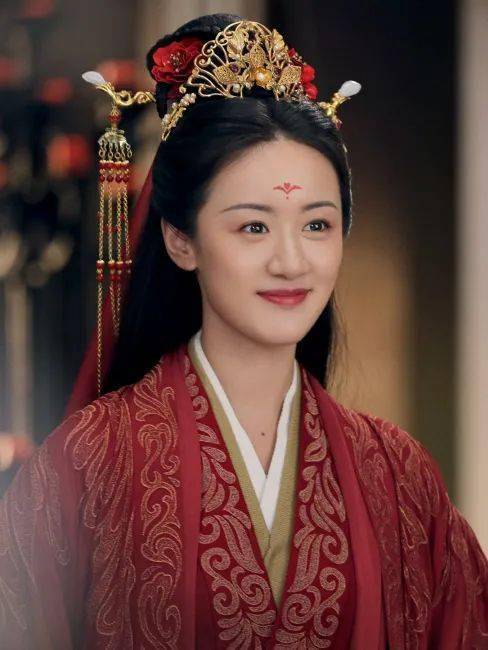 口红|大无语事件，追剧也能选色号？