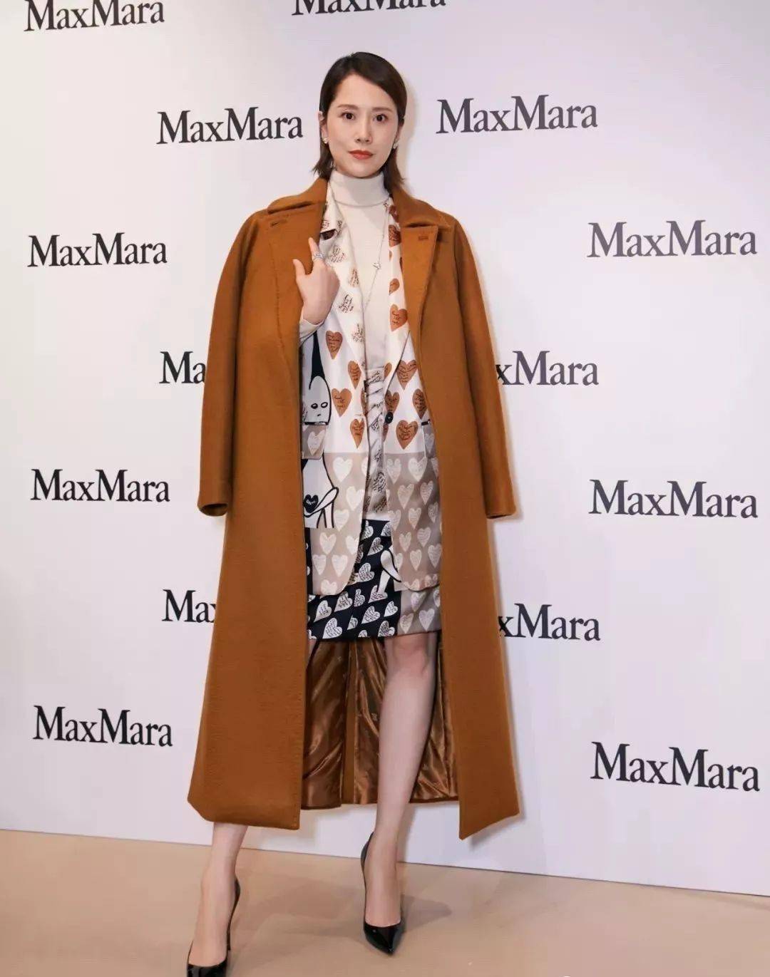 衬衫|焦糖色，秋冬最时髦的颜色！