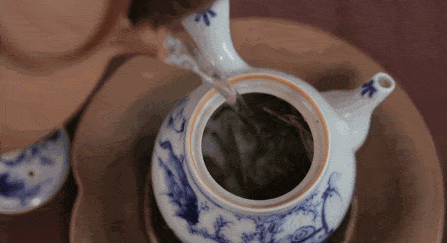 味道|你泡的茶 水的味道重吗?