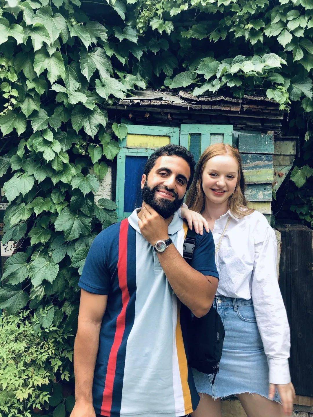 Jones|别再戴烂大街的 DW了！这个英国设计师，把手表玩儿出新花样