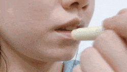 嘴唇|那些懂得珍爱自己的女孩儿，过得比较开心