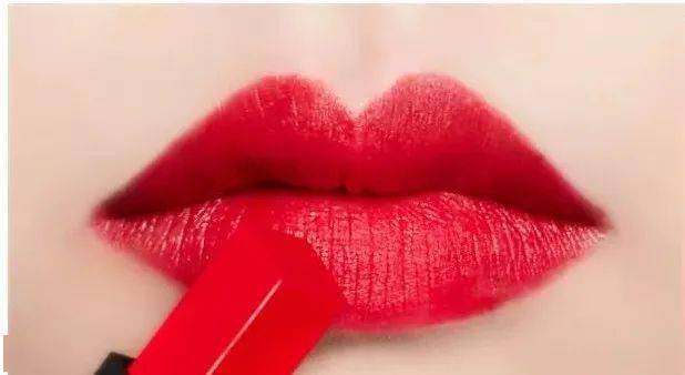 姐姐|无敌显白女团色！姐姐们都爱YSL小金条！！