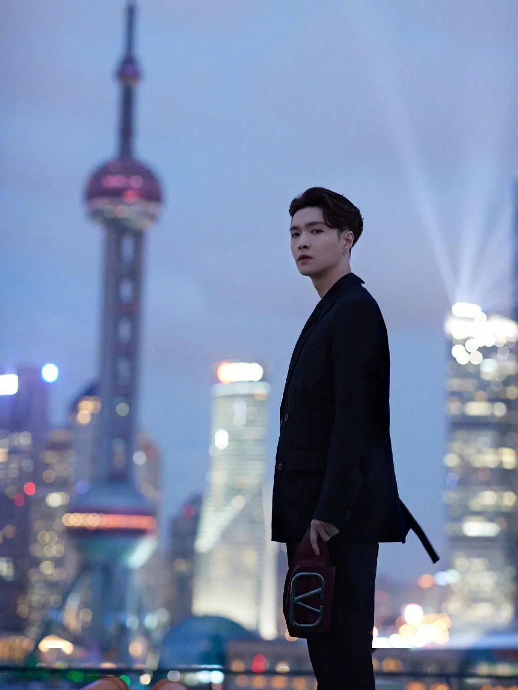 云看秀|坐在云看秀的虚拟前排上应该穿什么？