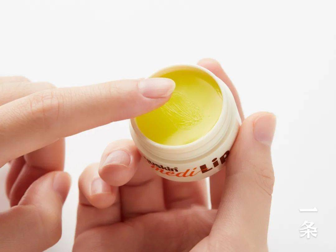 日本|登顶珠穆朗玛峰的日本女性，爬山时一直带着它？