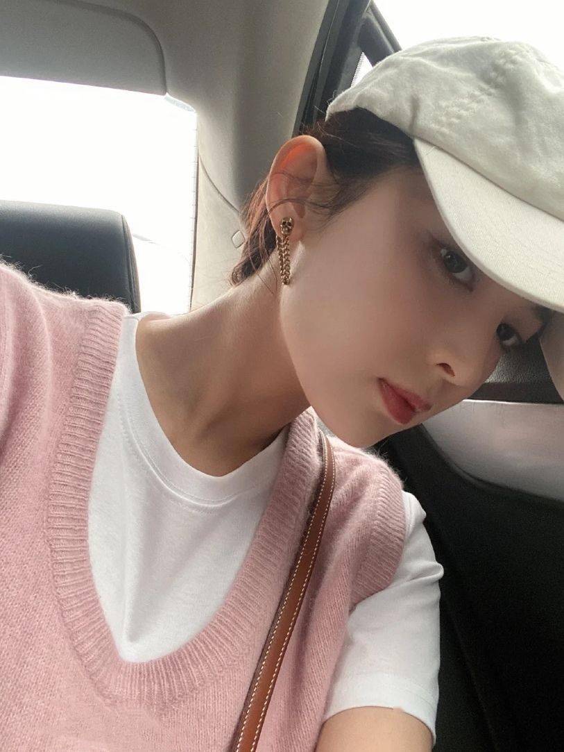 在线|看完娜扎的在线求助，我笑着笑着就哭了……