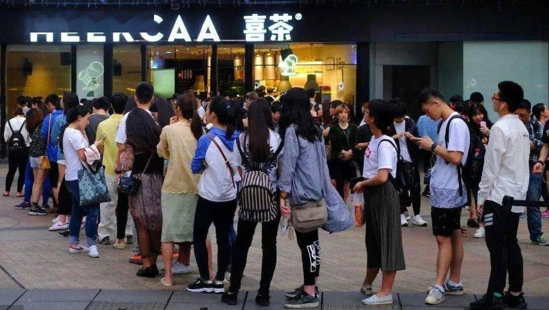 聂云宸|走出自己的品牌路，这一杯估值上亿元的奶茶是怎么到今天的？ | 901个品牌故事