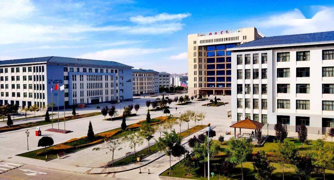 【教育】白银矿冶职业技术学院新生报到