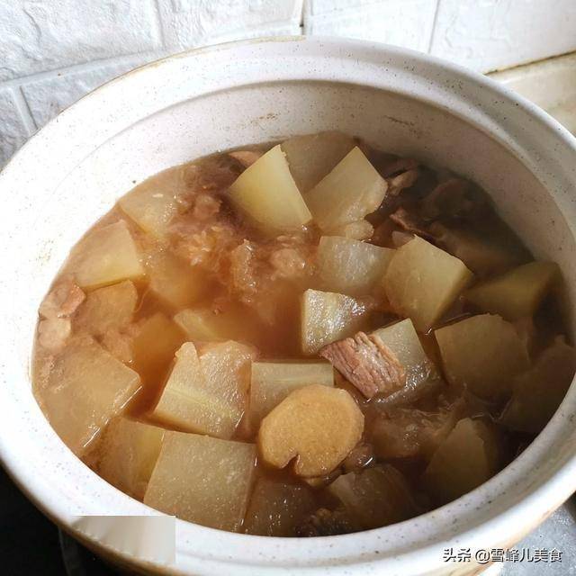 冬瓜|这样简单做一锅，端上桌吃的精光汤也不剩秋后多吃冬瓜
