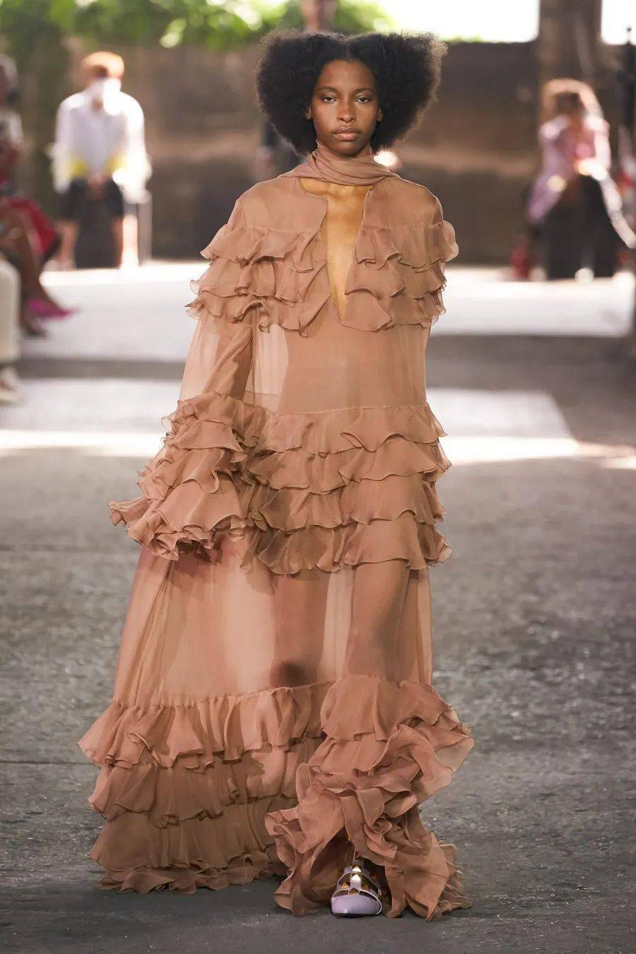 印花|2021米兰春夏时装周，美丽的事物带来新的希望（下）