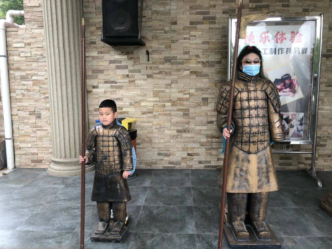 太离谱了，我被骗去看了西安最真的假兵马俑