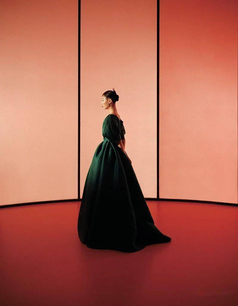 女装|谁是2020年全球最佳女装设计师？