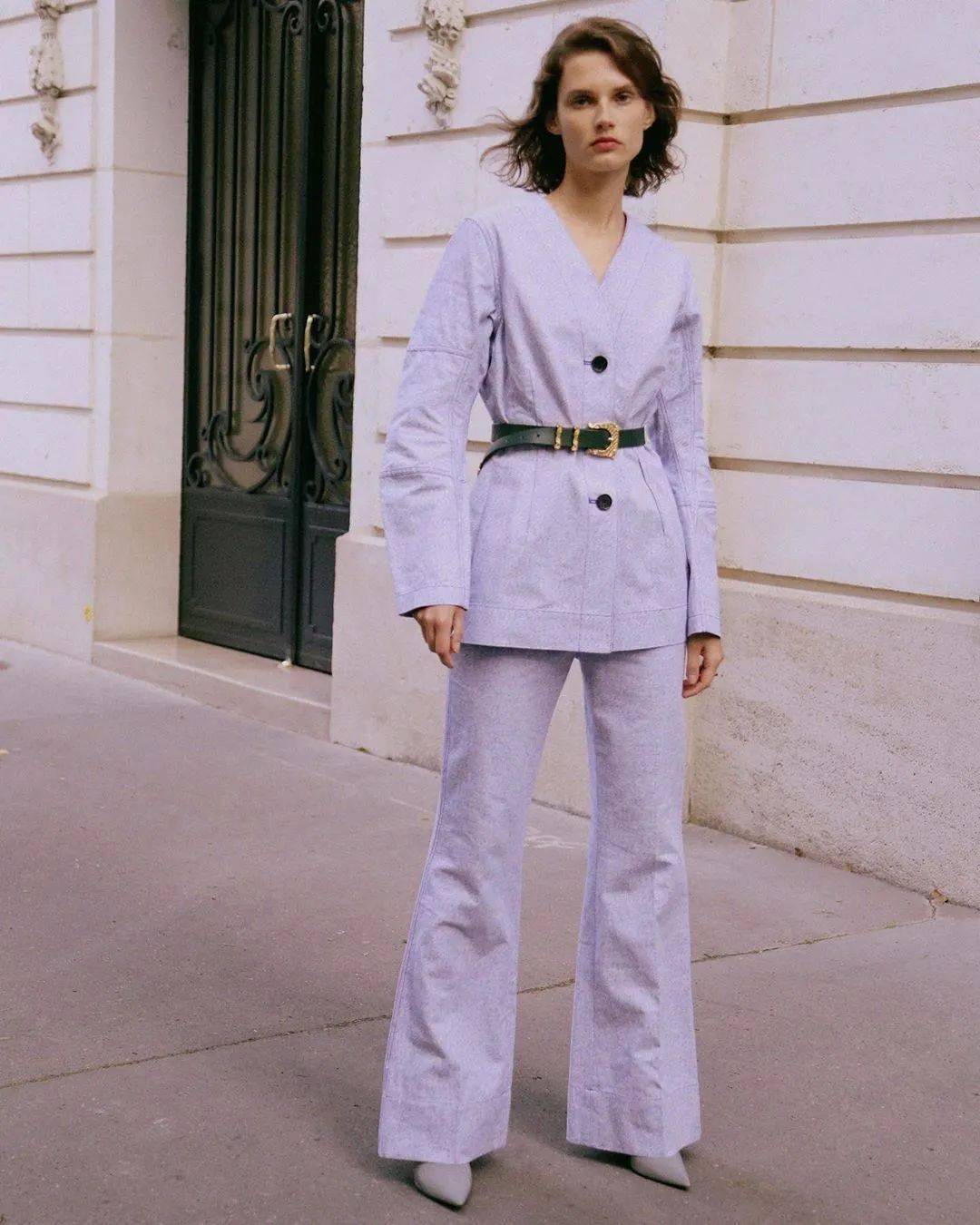 女人|聪明的女人，懂得穿套装