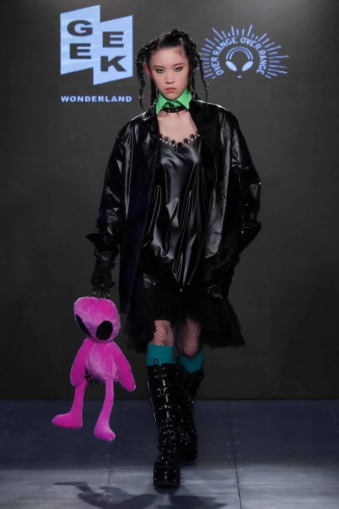 老手|DAY 2:初来乍到与老手新路的同台共演