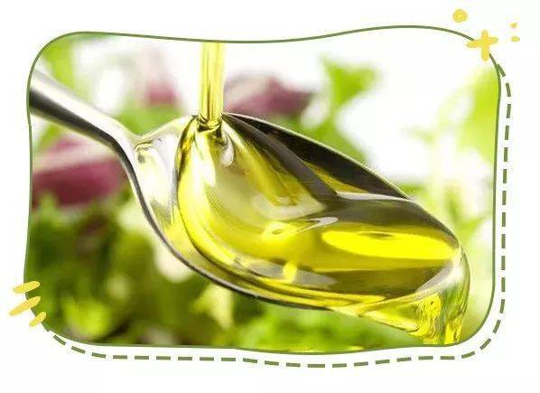 女人|懂得往脸上抹油的女人，还打个P玻尿酸！