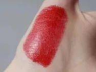 素人但|虽然是素人但没关系！这几支口红让你成为“合照杀手”！