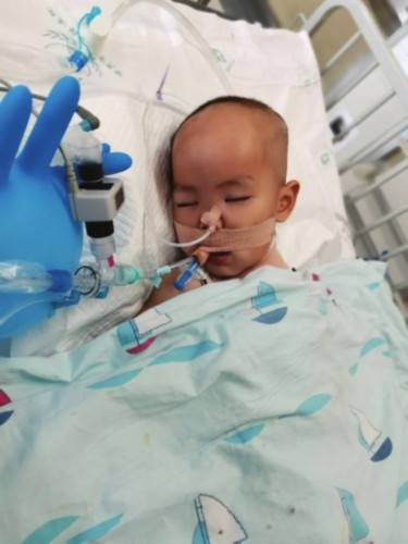 孩子|两岁宝宝挣扎在生死边缘