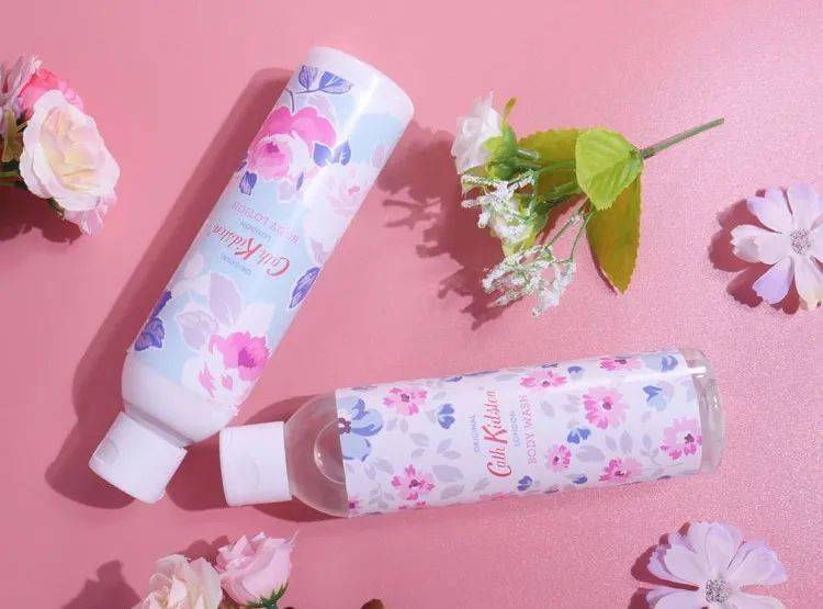 Kidston|刘涛戴400万珠宝、5年还3亿买豪宅，却被嘲不配、手糙得像砂纸？