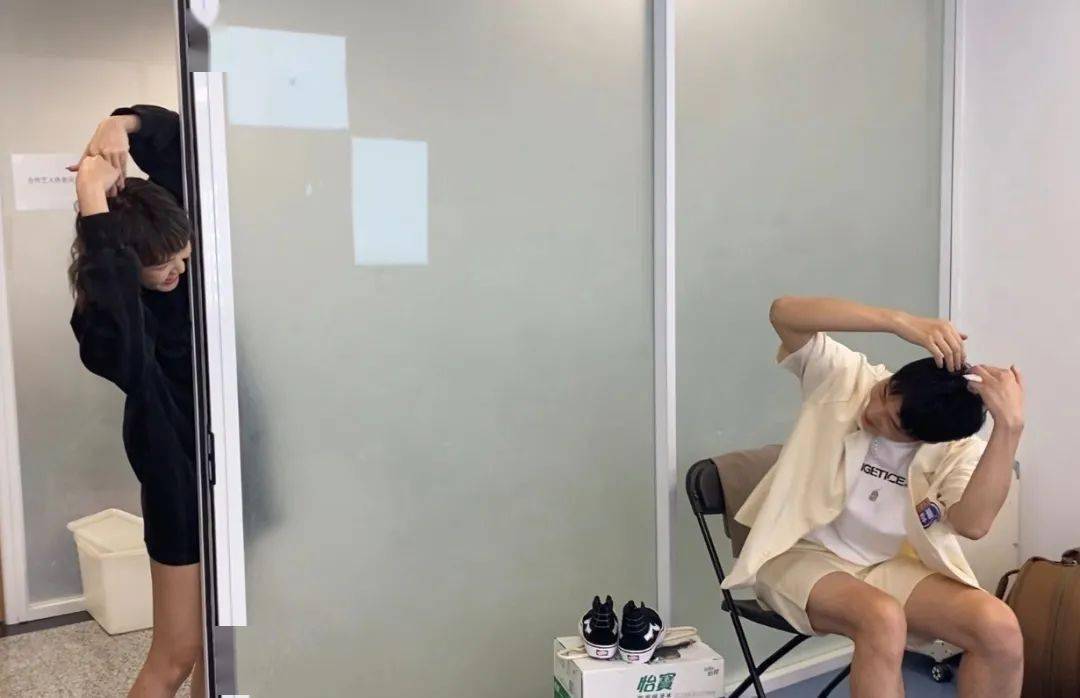 仁科|救命！《乐夏》一结束他们的人设就崩了