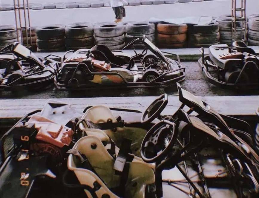 新体验|周四空间|花式团建新体验，现实版跑跑卡丁车！