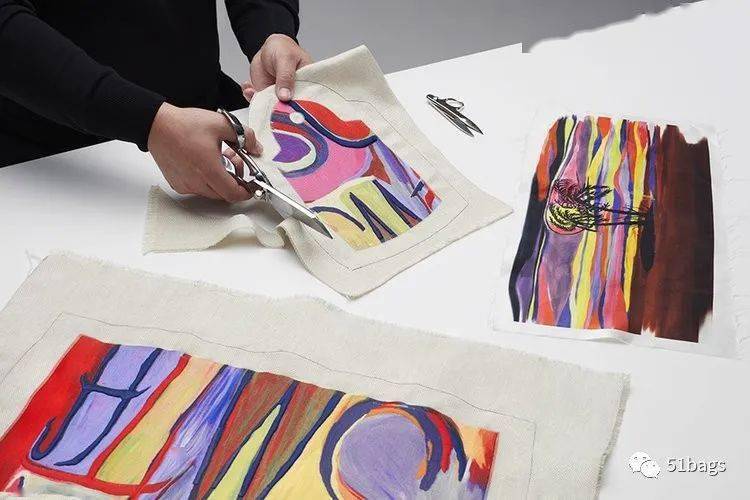 手袋|艺术升级丨LV 推出全球限量 200 只的 Arty Capucines 系列