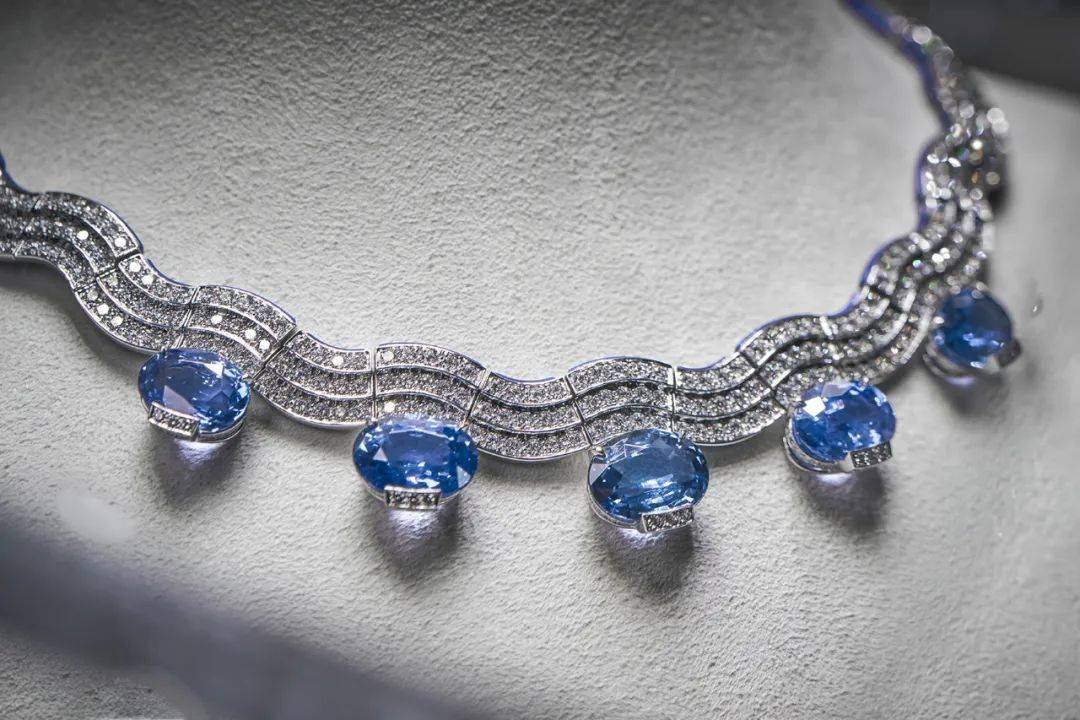 ��Ȼ��� �������󡪡�������ȫ�� [SUR]NATUREL�߼��鱦չ