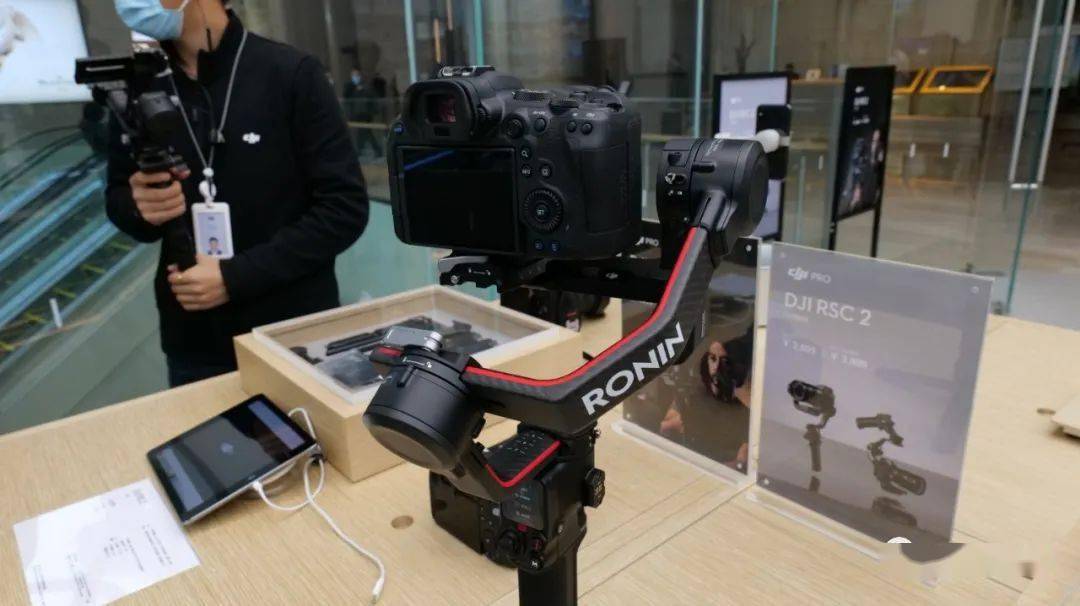 大疆djirs2djirsc2稳定器有现货买新品有优惠北京新旗舰店探秘