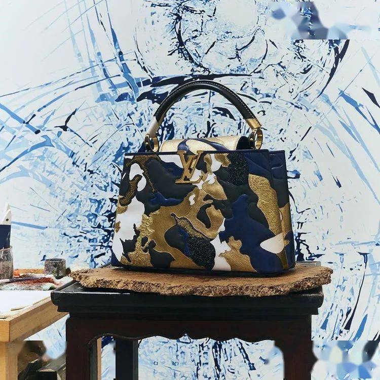 手袋|艺术升级丨LV 推出全球限量 200 只的 Arty Capucines 系列