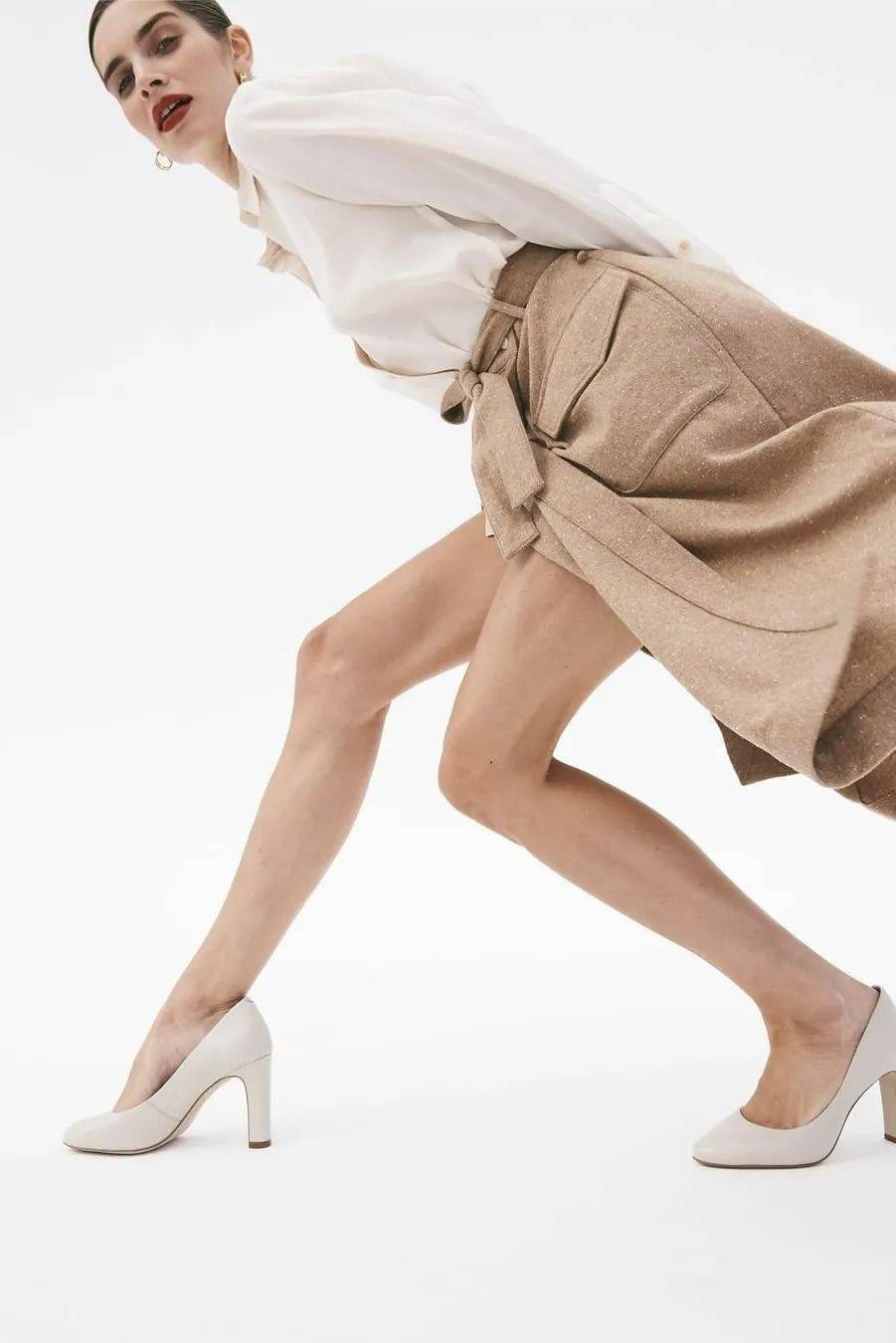 流行色|奶茶可以不喝，但奶茶色一定要拥有！（流行色之裸咖色）