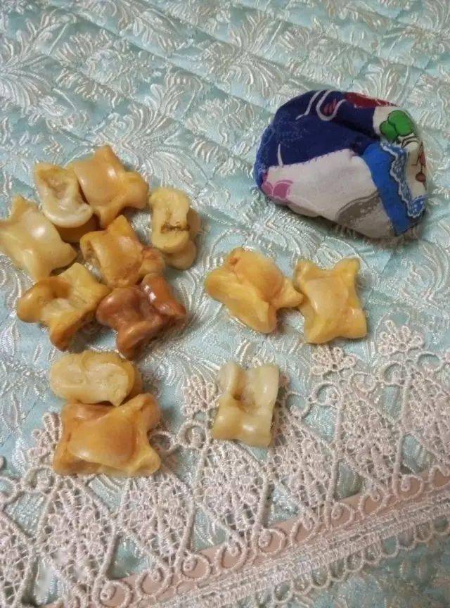小时候玩的嘎拉哈要申遗了有800年的历史猜猜起源是哪儿