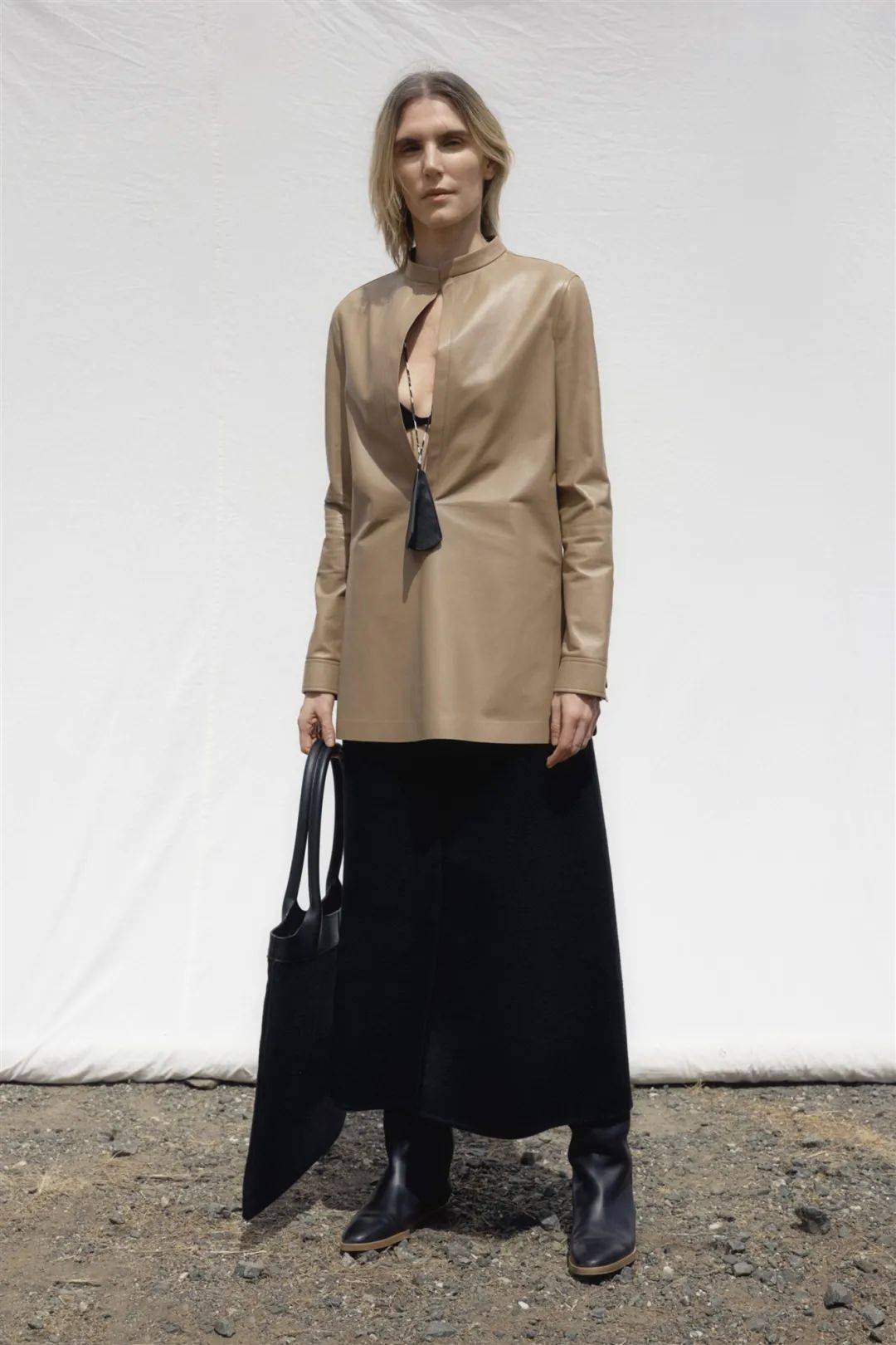 流行色|奶茶可以不喝，但奶茶色一定要拥有！（流行色之裸咖色）