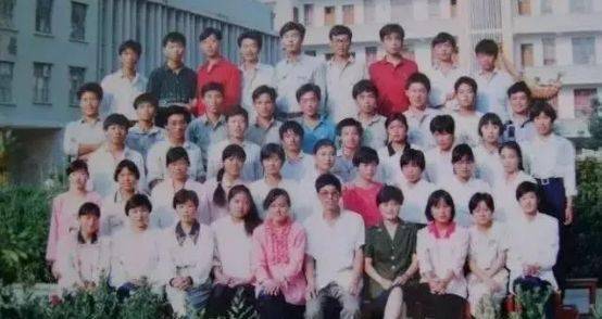 6906c79a7ce344a1979ca7a28531c561.jpeg