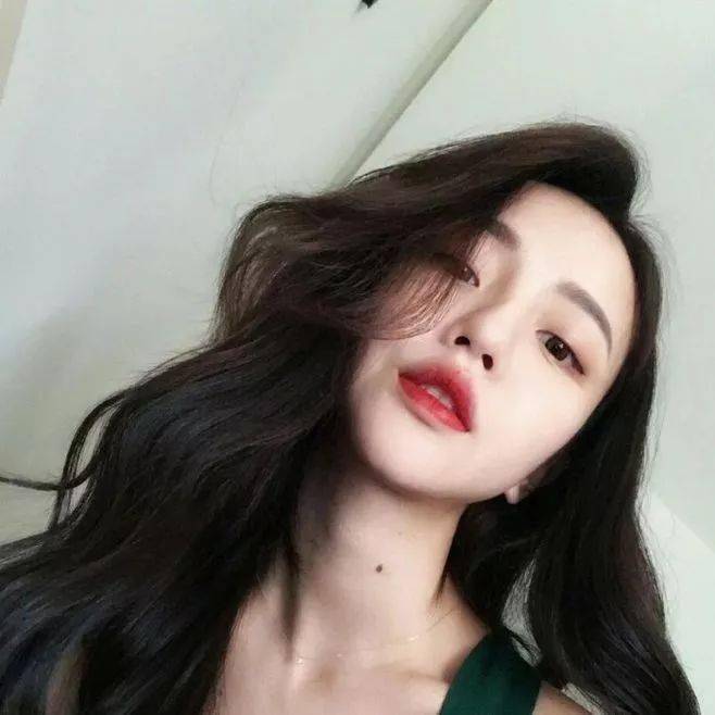 造型|这款仙女范长发卷太撩了，是心动的感觉！！