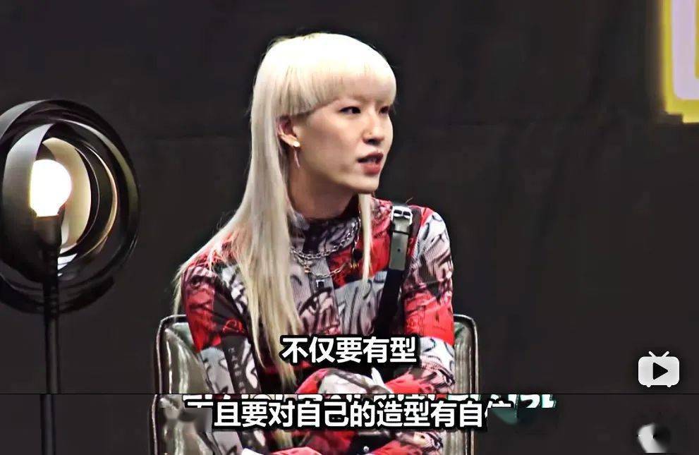 造型|超火时尚韩综《高中带货王》，这档选秀的看点，我都帮你们整理好了！