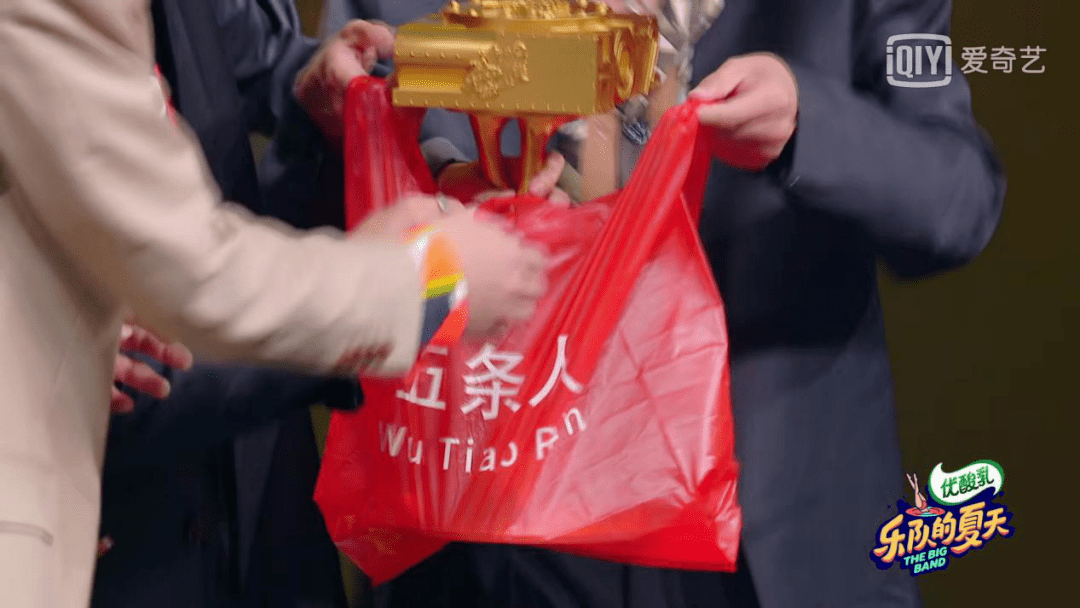 五条人口音_五条悟图片(3)