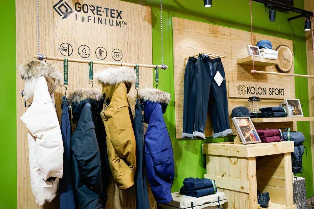 吉娜|第13届金鹰节开幕，《以家人之名》重聚合唱，吉娜官宣怀孕...