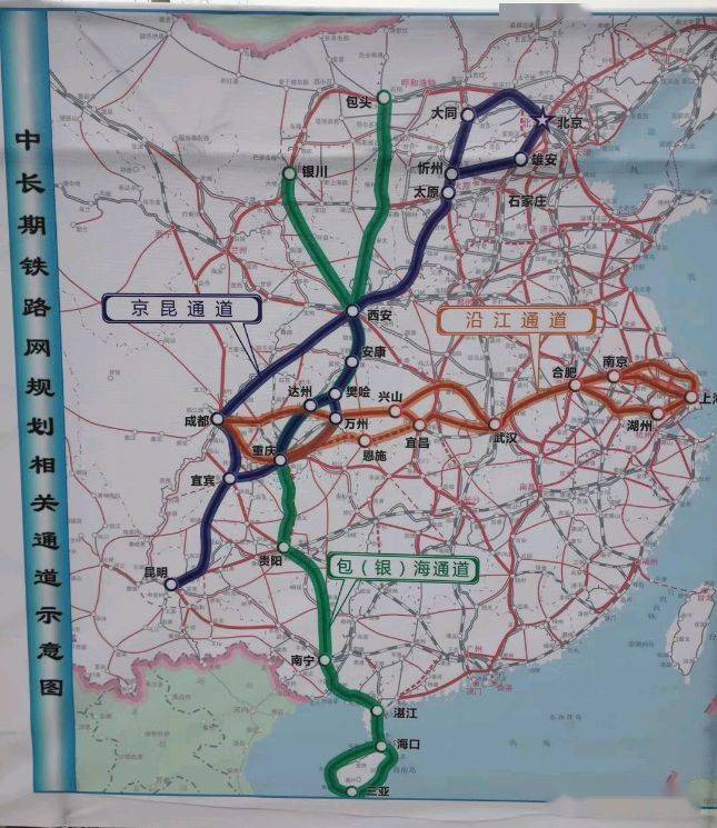 云贵川渝经济总量排名_云贵川渝地图全图