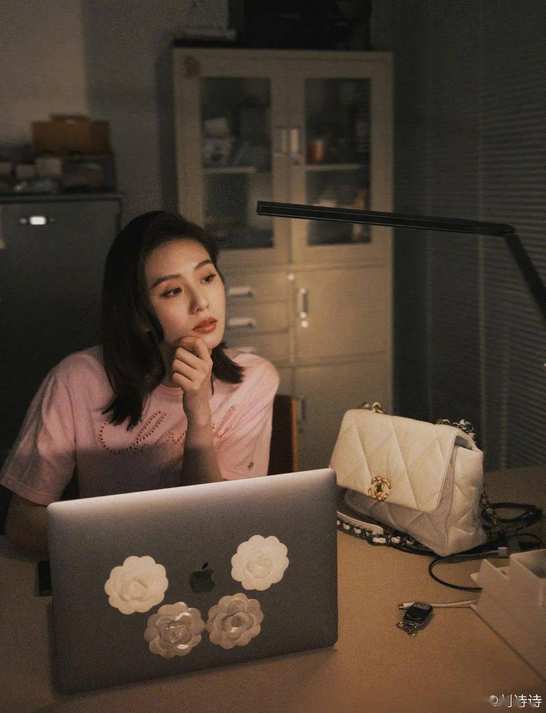 美人计|美人计 | 早安，打工人！就算辛苦也要精致搬砖（搞事业就要化出搞事业的亚子）