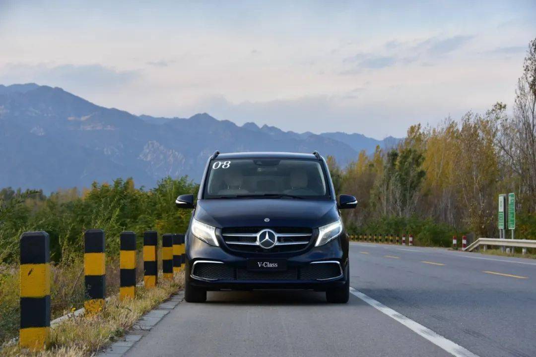 难道是长高的e—奔驰v-class_搜狐汽车_搜狐网